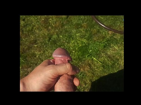 ❤️ Hot hottie mendapat dia merah jambu pussy fucked dan air mani dengan muncrat di taman musim panas ️ Video lucah pada ms.com-porn-hat.ru ❌️