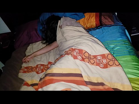 ❤️ Anak tiri memarahi ibu tirinya semasa dia tidur. ️ Video lucah pada ms.com-porn-hat.ru ❌️